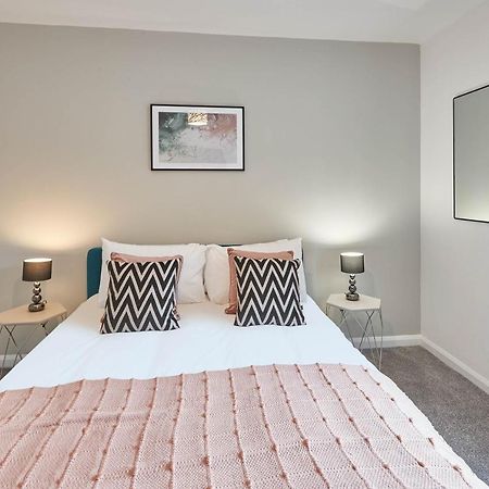 Host & Stay - Endeavour Apartments Whitby Zewnętrze zdjęcie